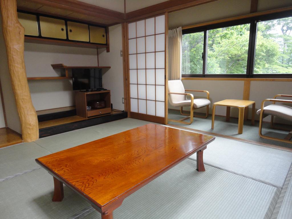 Yamanouchi Guest House Yamanakako Δωμάτιο φωτογραφία