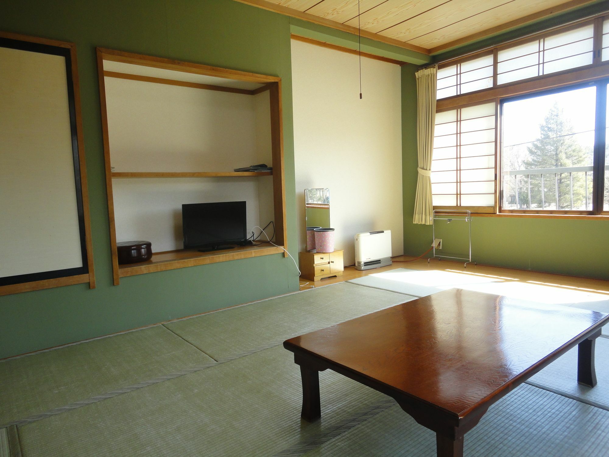 Yamanouchi Guest House Yamanakako Εξωτερικό φωτογραφία