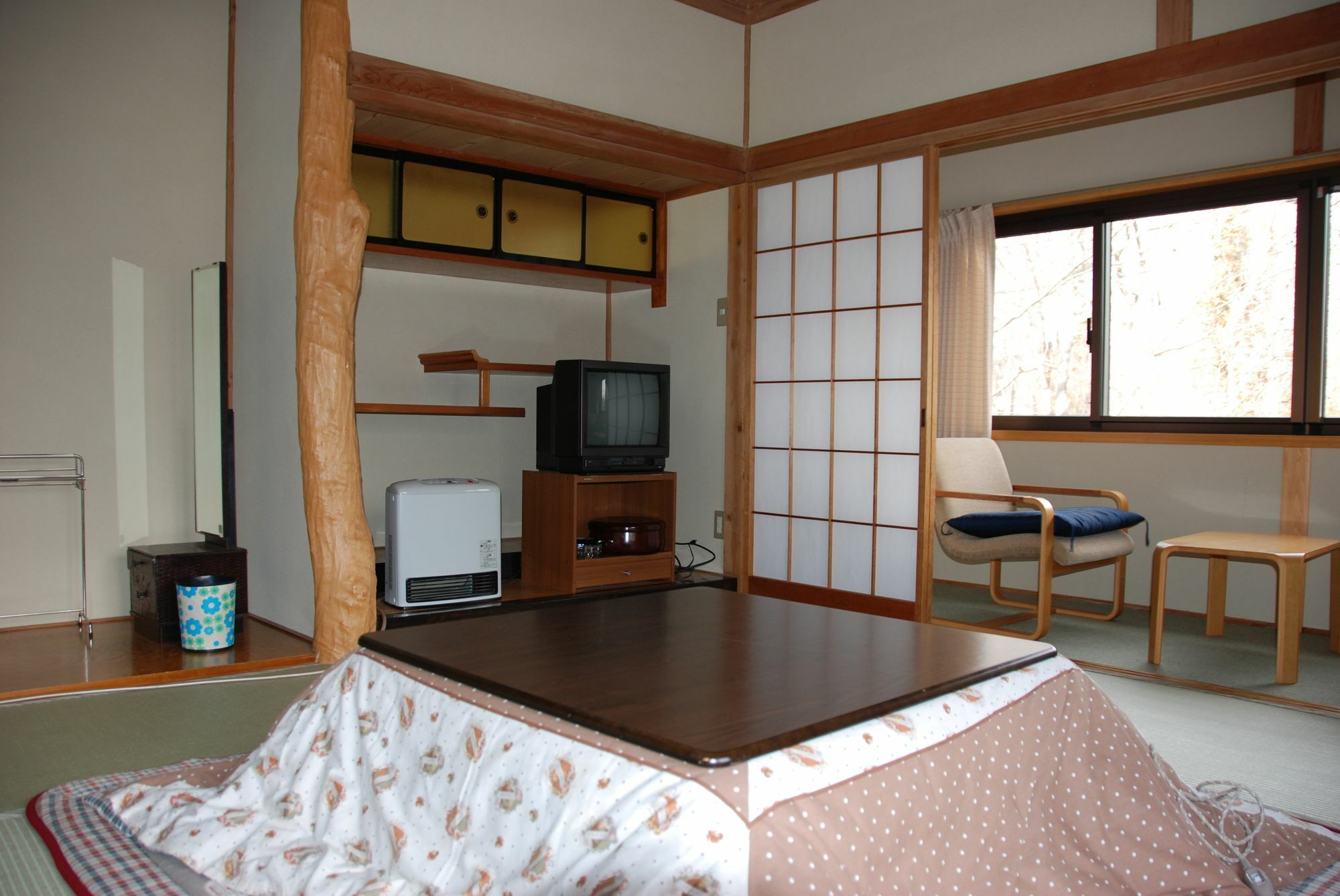 Yamanouchi Guest House Yamanakako Εξωτερικό φωτογραφία